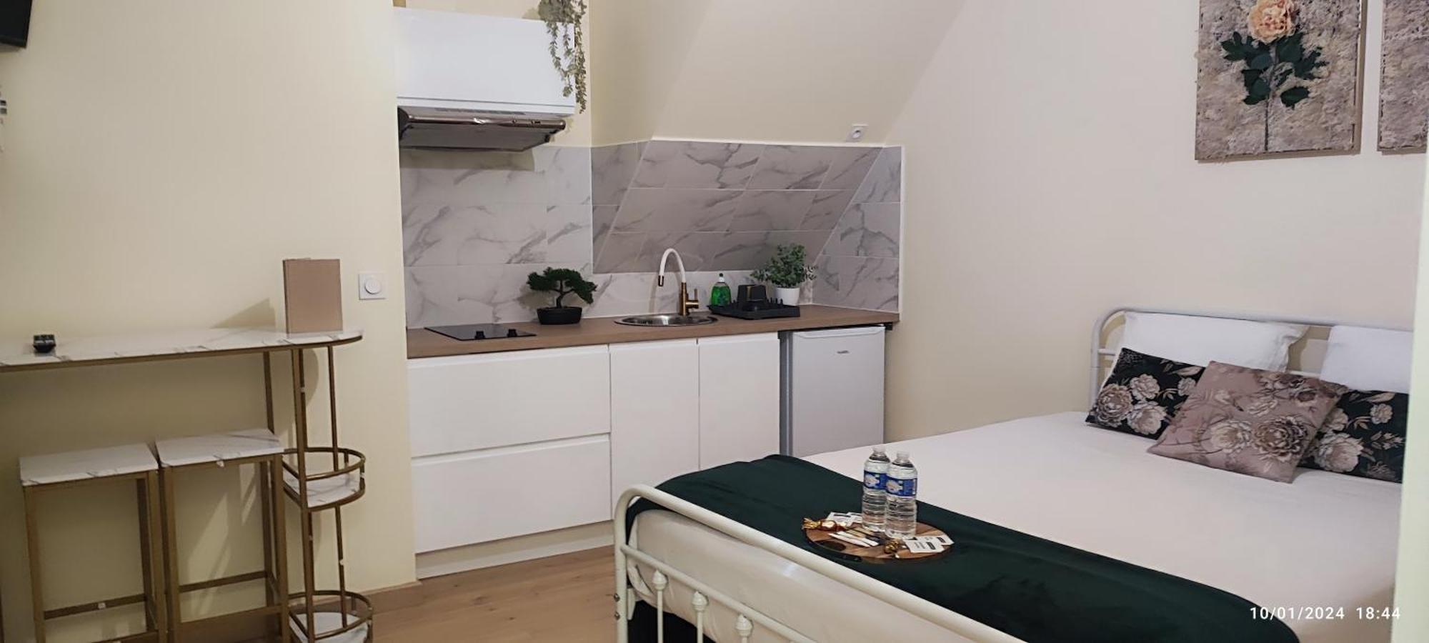 Le Cocoon Dore Poitiers Chambre photo